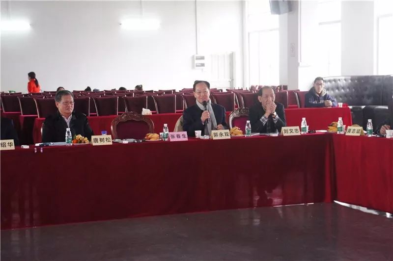 “凝聚正能量，譜寫新篇章——2018會長（擴大）迎新座談會”在賽思達成功召開